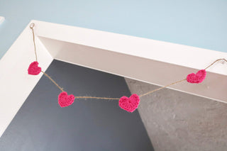 Dark pink Valentine's Day heart farmhouse garland