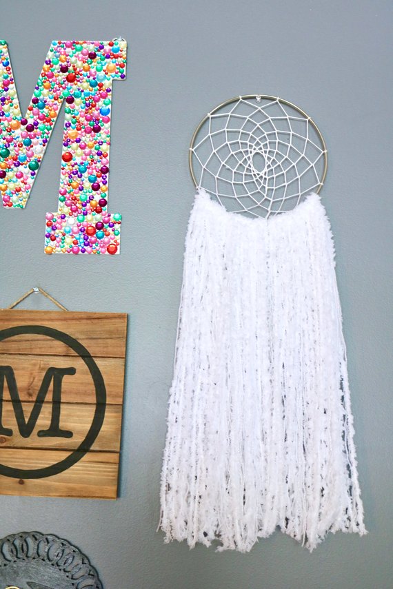 17.5 White Yarn Dream Catcher – Two Seaside Babes