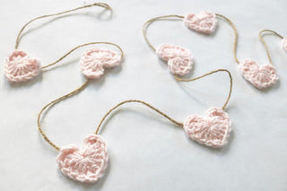 NEW Valentine's Day heart farmhouse garland