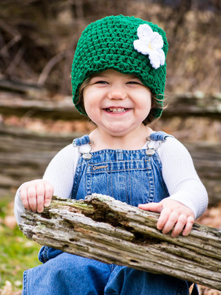 Emerald green flapper beanie hat | 40 flower colors available