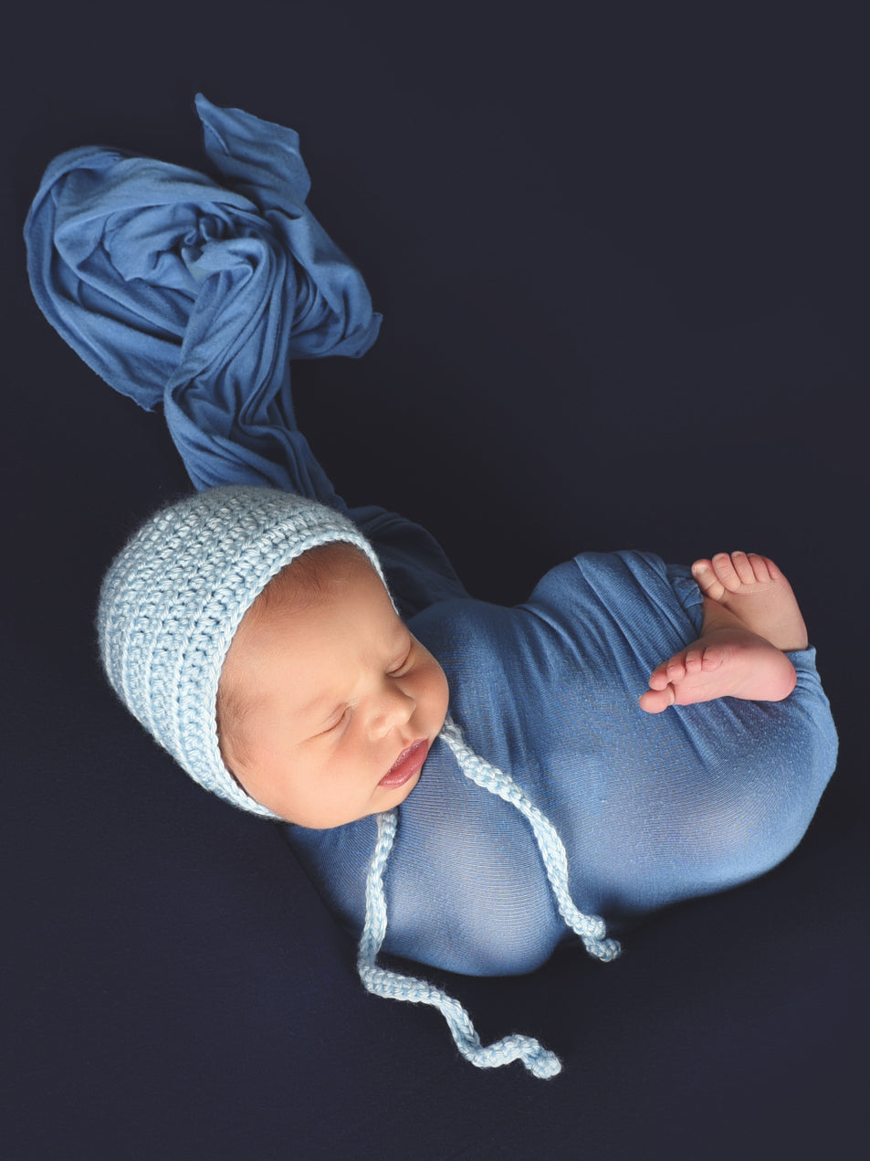 Light blue newborn baby bonnet - Main Image