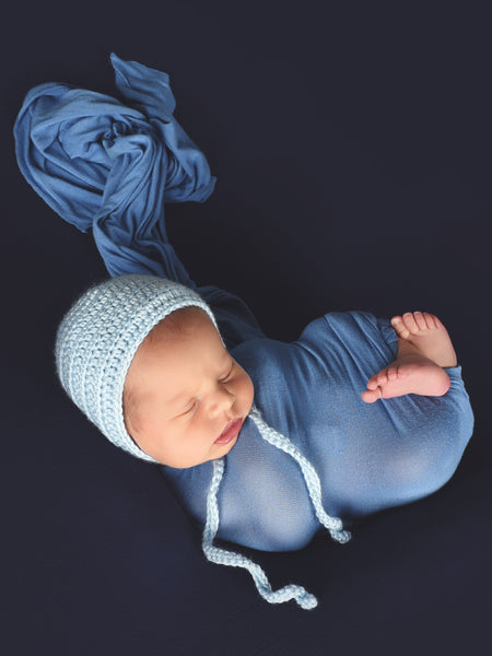 Light blue newborn baby bonnet by Two Seaside Babes