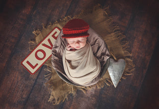 Red Irish wool newsboy hat - Two Seaside Babes