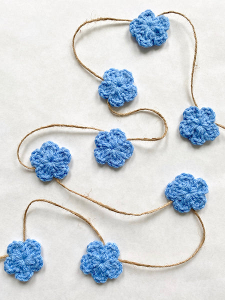 Blue Spring & Easter flower farmhouse garland by Two Seaside Babes