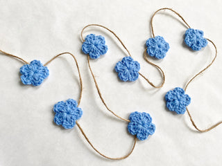 Blue Spring & Easter flower farmhouse garland