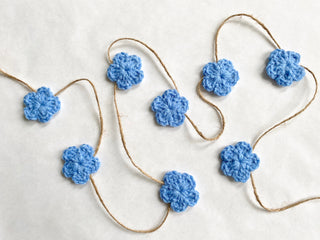 Blue Spring & Easter flower farmhouse garland