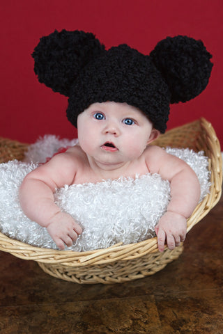 0 to 3 Month Black Pom Pom Hat