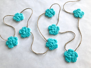 Aqua blue Spring & Easter flower farmhouse garland