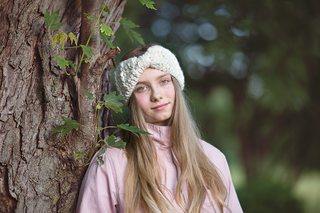 Cream sparkle knotted bow winter headband