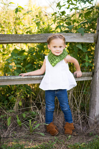 Green grass button scarf