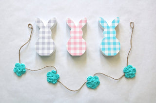 Aqua blue Spring & Easter flower farmhouse garland