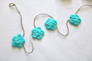 Aqua blue Spring & Easter flower farmhouse garland